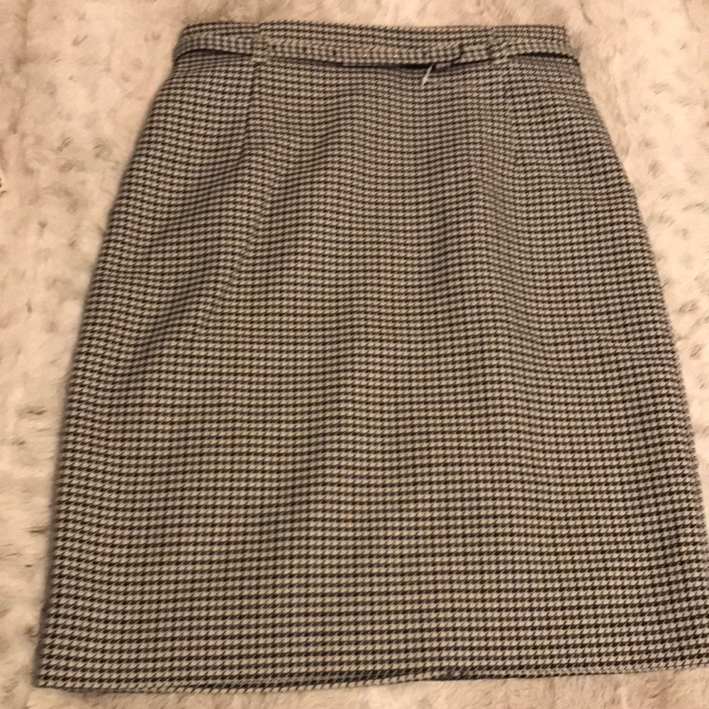 HM pencil skirt size 2